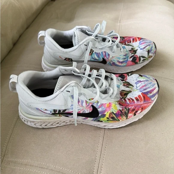 Nike Odyssey React women’s size 10 - Picture 3 of 5